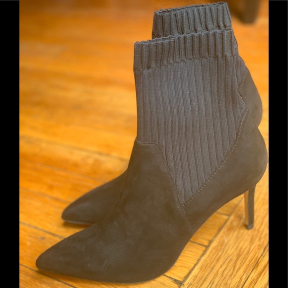 Brand New Zara Ankle Sock Boot - Picture 1 of 4